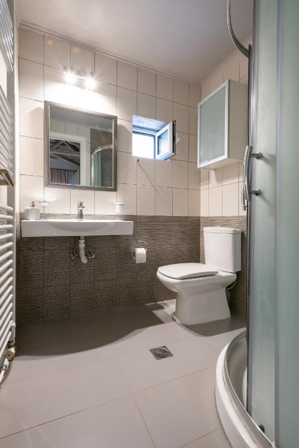 Traditional Stone House Apartment