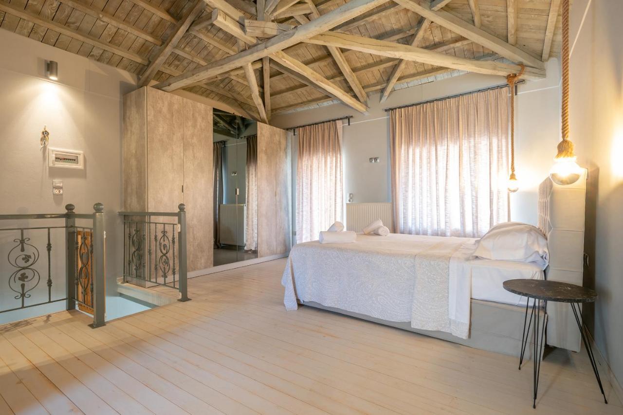 Traditional Stone House Apartment Thanos